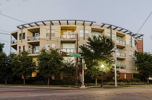 Building Photo - 2950 McKinney Ave