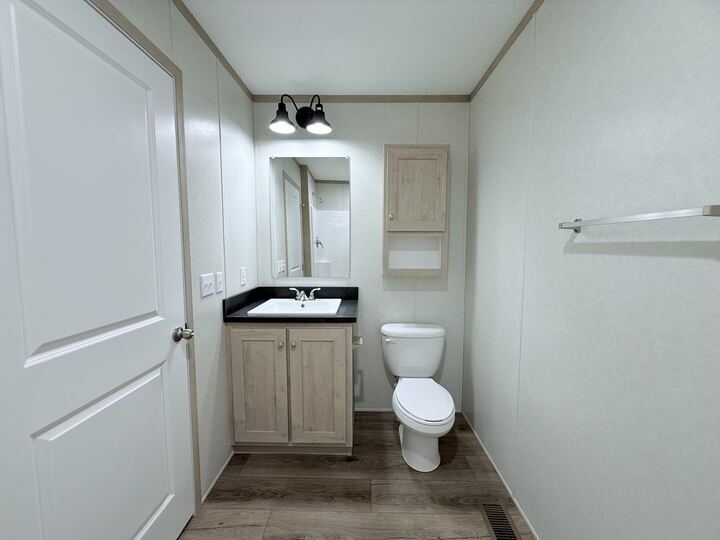 Building Photo - 29680 Jamestown Dr