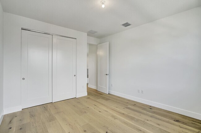 Building Photo - 8125 Crystal Downs Ave