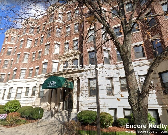 Building Photo - 17-19-19 Washington St S