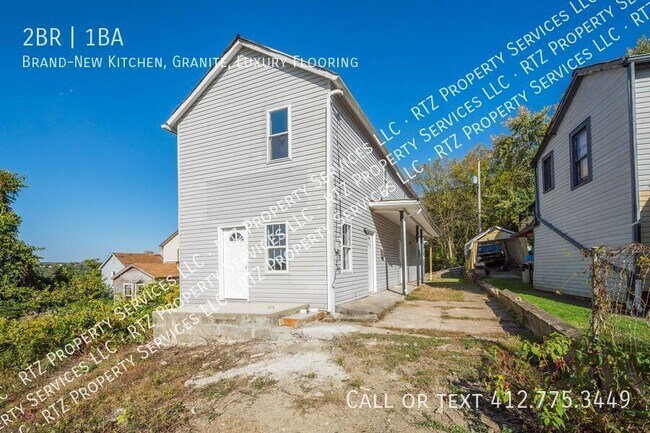 Building Photo - 904 Hilltop St