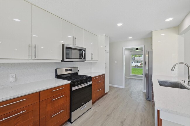 Building Photo - 3434 Jubilee Trl