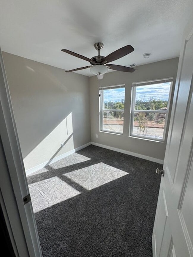 Building Photo - Breathtaking Views – Brand New 2 Bed, 1.5 Bath Home for Rent!  Available Nov 1st | Mt. Bally | Mt...