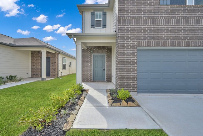 Building Photo - New Construction Townhome in Conroe