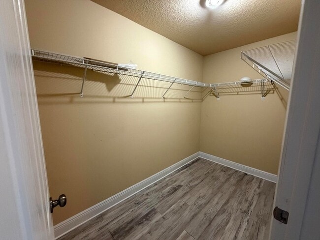 Building Photo - 114 Rearden Wy