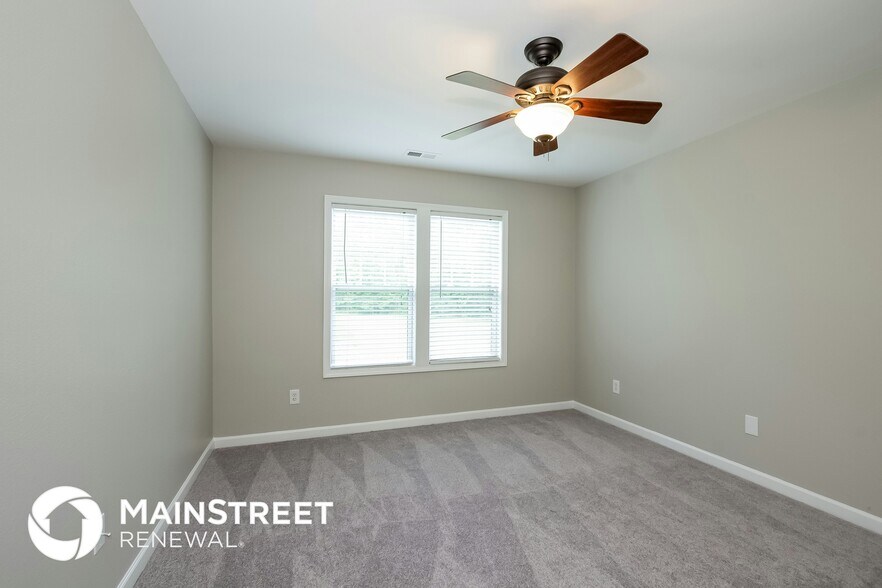 Building Photo - 382 Tortoise Ln