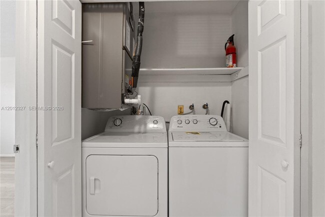 Building Photo - 2325 NW 52nd Ct