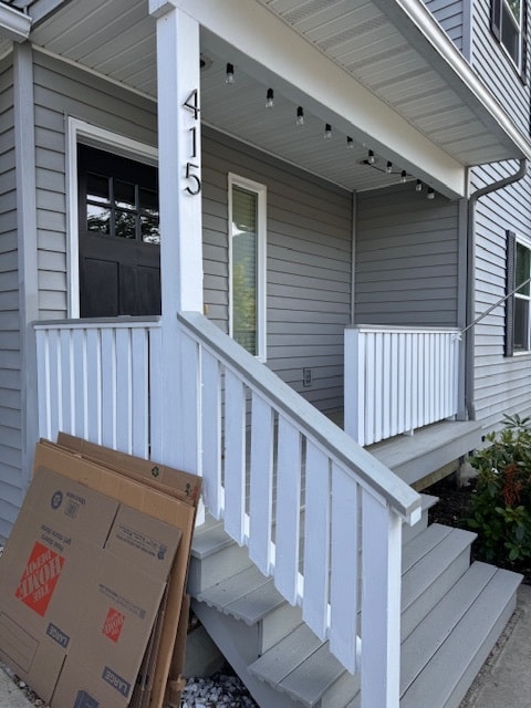 Building Photo - 415 Louis Ln