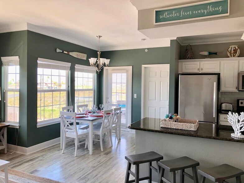 Building Photo - 14802 Whitecap Blvd