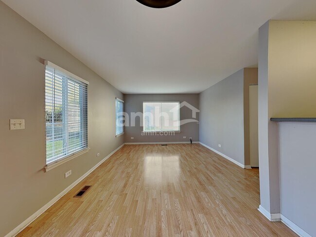 Building Photo - 2797 Sorrel Row