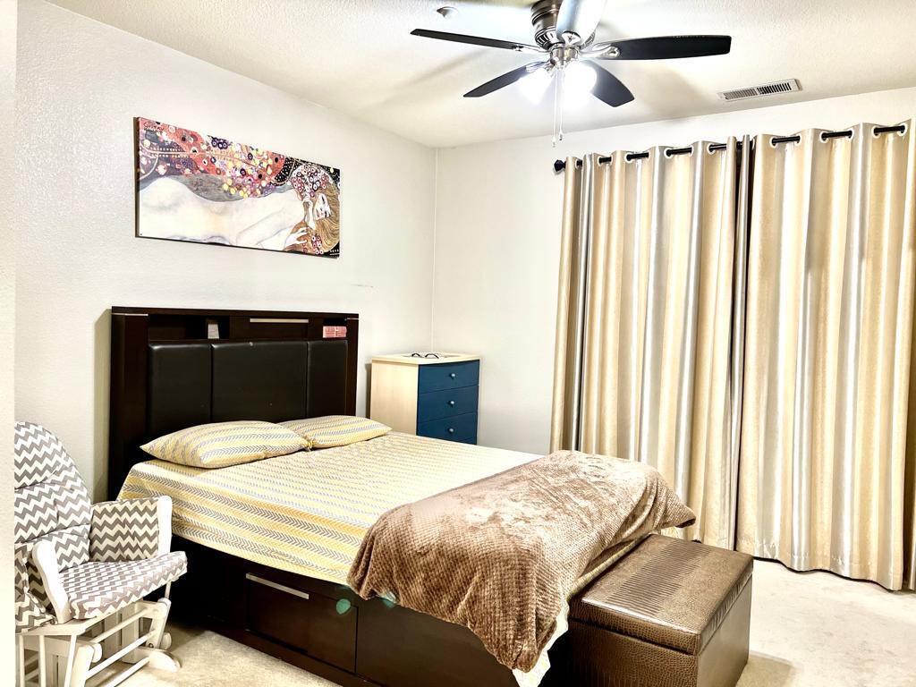 Building Photo - 2622 Baton Rouge Dr