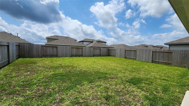 Building Photo - 14513 Lily Plns Dr