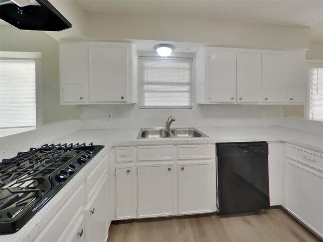 Building Photo - 3406 Park Haven Ln