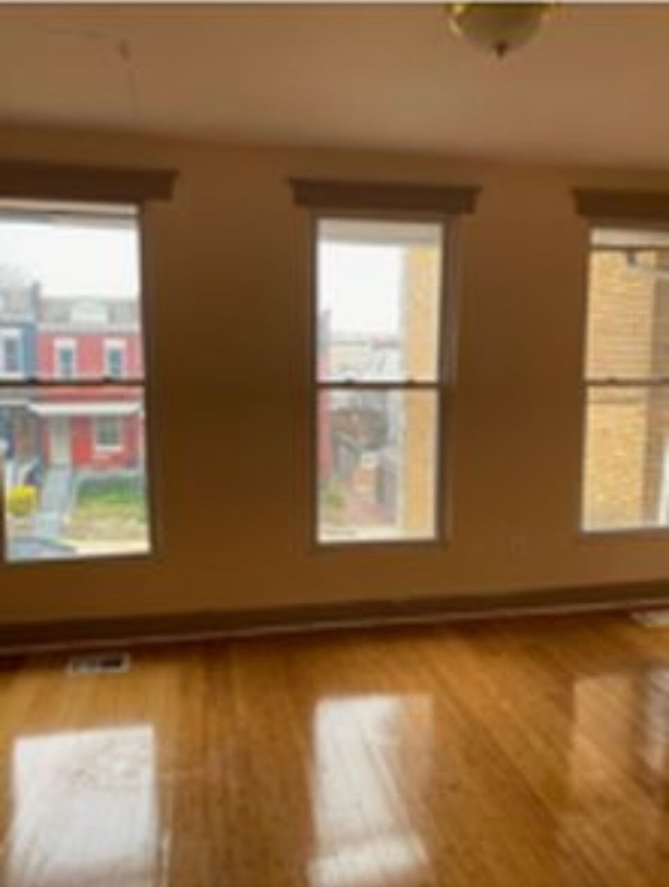 Building Photo - 3112 Warder St NW