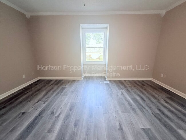 Building Photo - 3730 Old Flowery Branch Rd