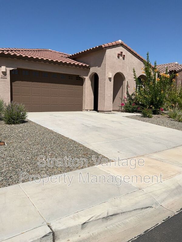 Primary Photo - 7165 Bruins Rd