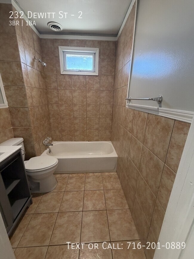 Building Photo - 232 Dewitt St