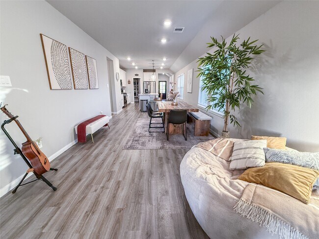 Building Photo - 25611 Ivory Gull Wy