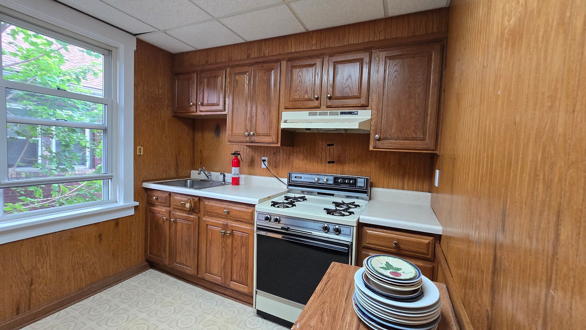 Kitchen - 3845 Brighton Rd