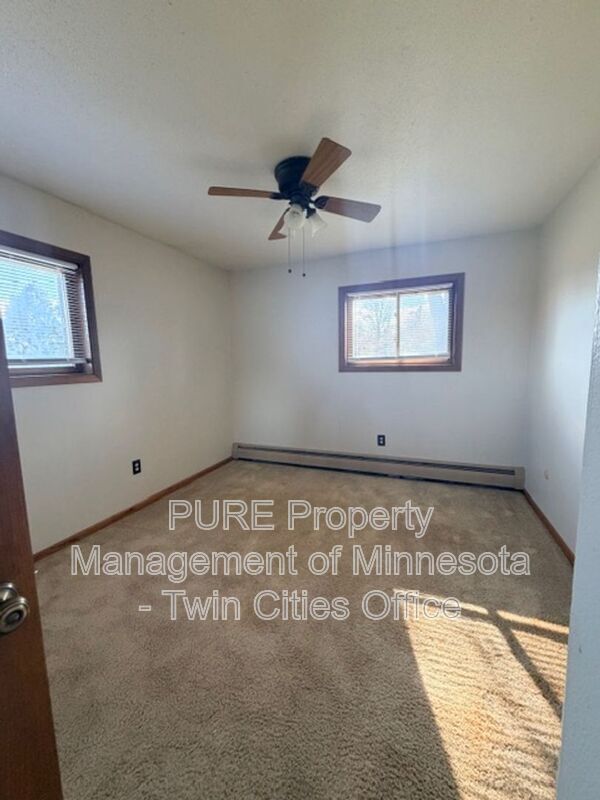 Building Photo - 3153 Old Hwy 8