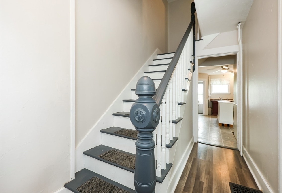 Building Photo - 258 Main St