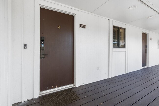 Building Photo - 4744 Fox Hunt Dr