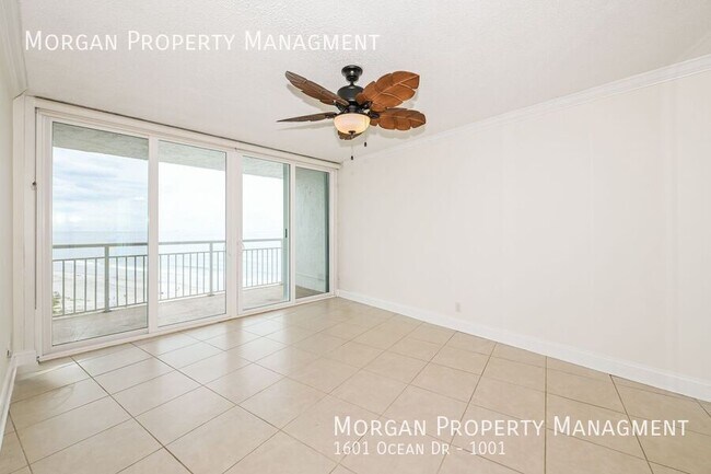 Building Photo - 1601 Ocean Dr S