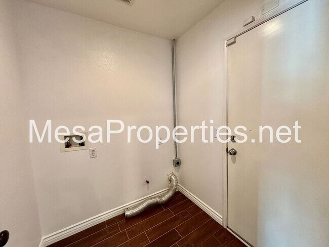 Building Photo - 16486 Salinas St