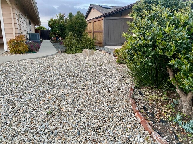 Building Photo - RB Senior 55+ Community 2 Bed +Huge bonus room 2 Baths House $3990