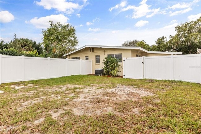 Building Photo - 1041 N Thornton Ave