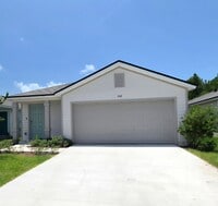 Building Photo - Beautiful 4 Bedroom in desirable Grand Reserve Community