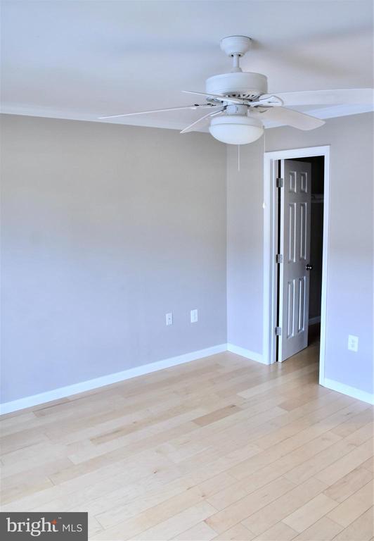 Building Photo - 20965 Timber Ridge Terrace