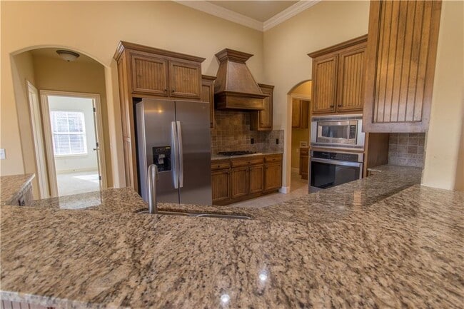 Building Photo - 6503 S 34th St