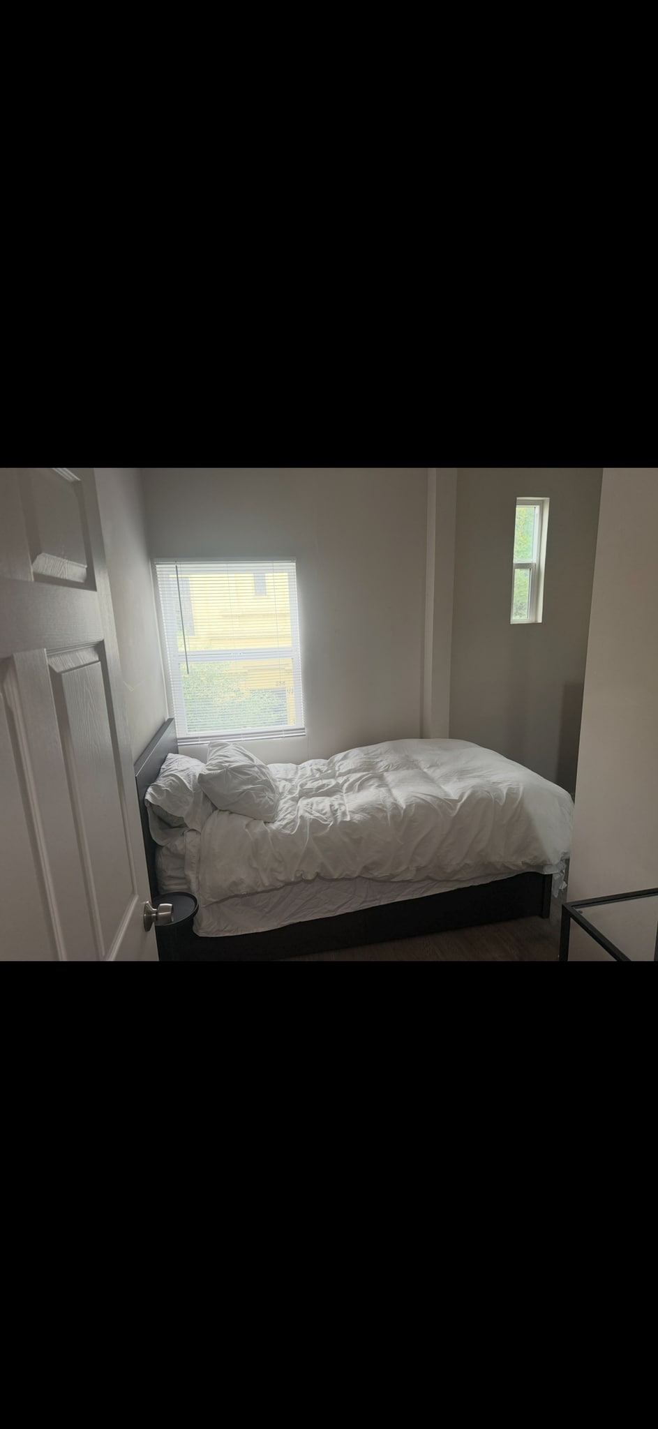 Small bedroom - 231 Columbia Pl