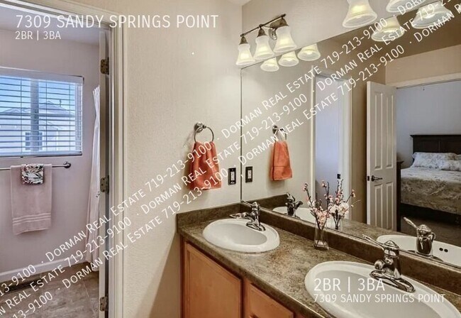 Building Photo - 7309 Sandy Springs Point