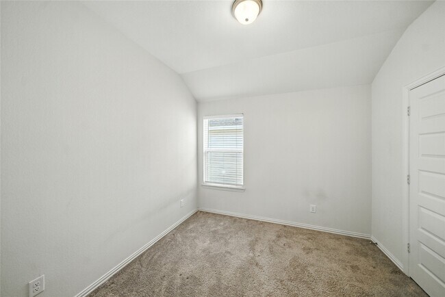 Building Photo - 1538 Revolution Way