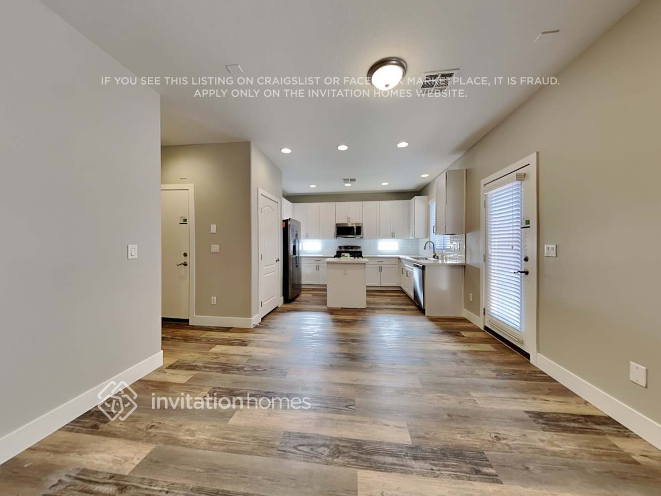 Building Photo - 731 Taliput Palm Pl