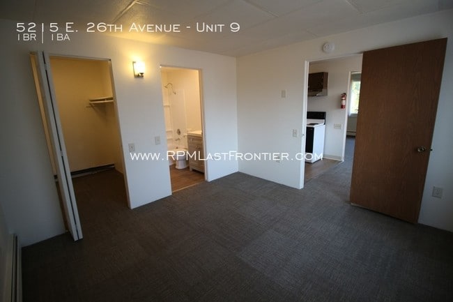 Primary Photo - 5215 E 26th Ave