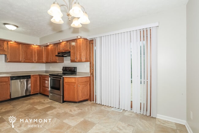 Building Photo - 4429 Valence Dr