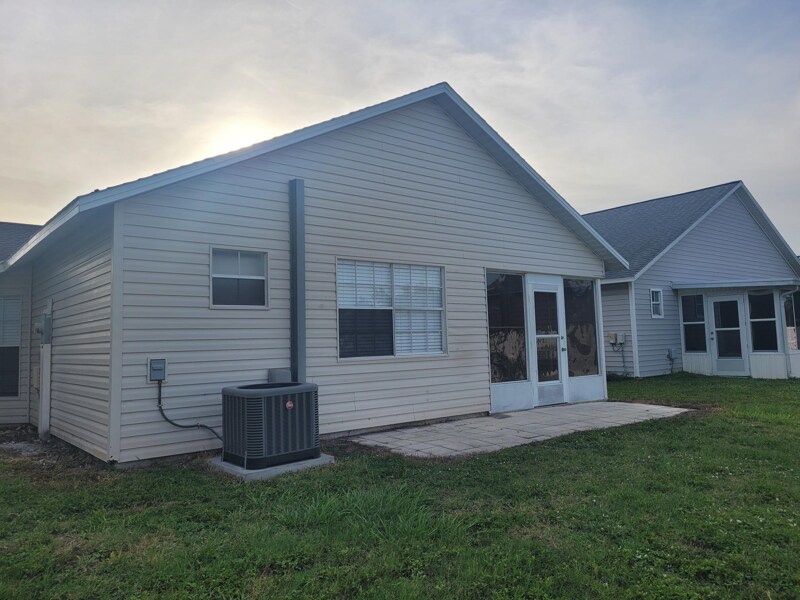 Building Photo - 4015 37th St Ct W