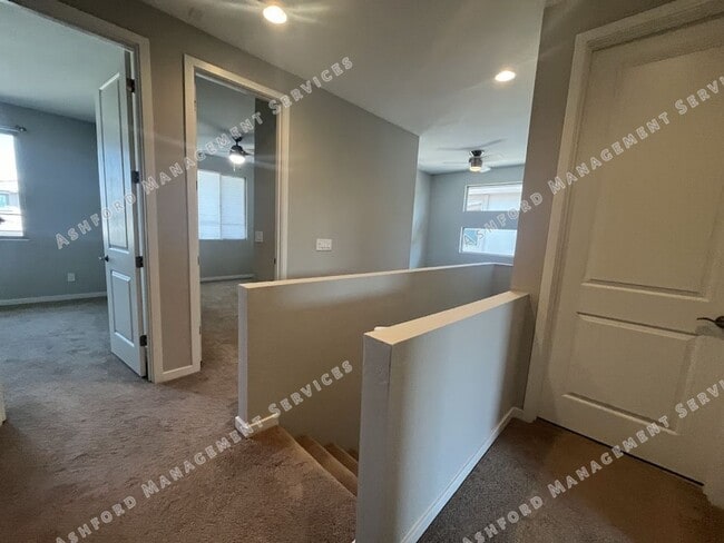 Building Photo - Beautiful 3-Bedroom Home in Sky Crossing w...