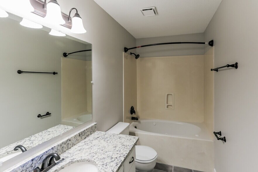 Building Photo - 7189 Atterbury Cir W