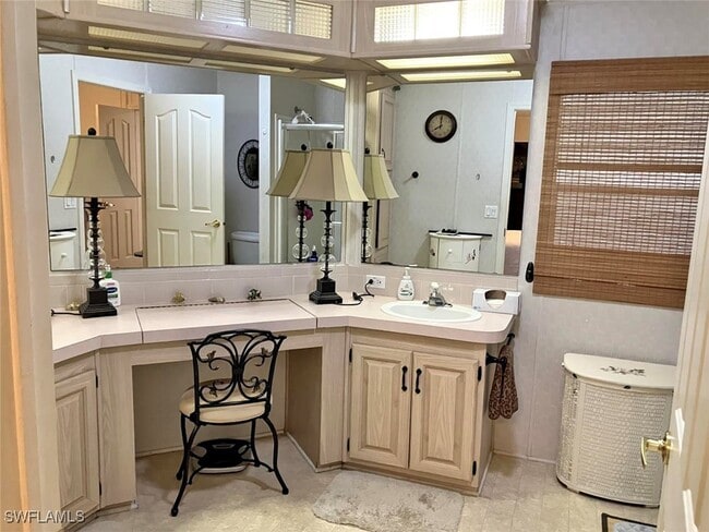 Building Photo - 26303 Atlanta Dr