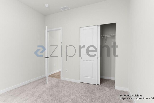 Building Photo - 8715 126th St Ct E