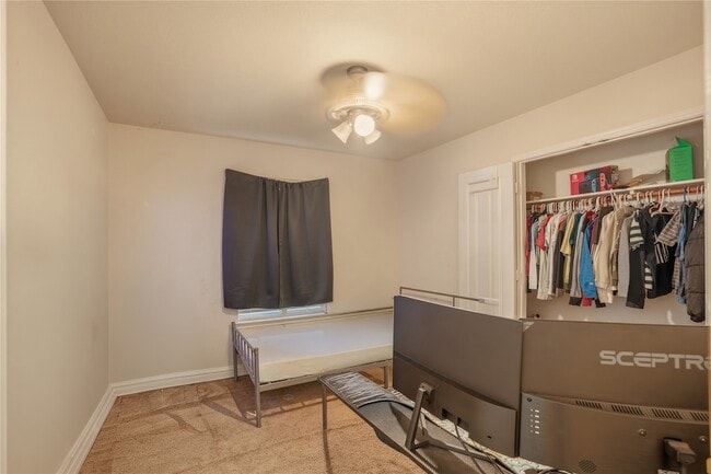 Building Photo - 3825 Cane River Rd