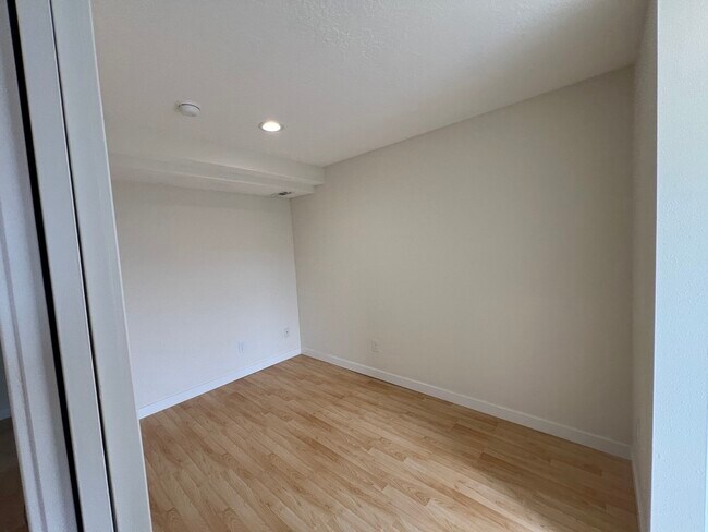 Building Photo - 3558 Sharp Shinned Trail