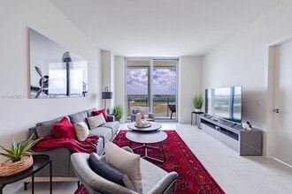 Building Photo - 2000 Metropica Wy