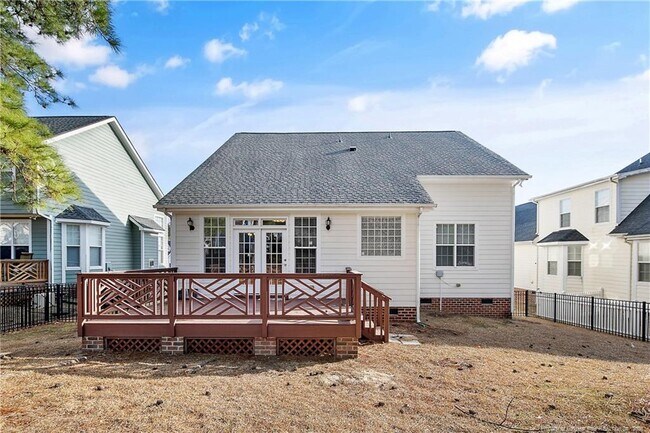 Building Photo - 147 Lamplighter Way