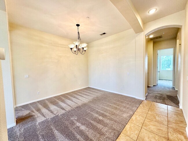 Building Photo - 31340 Aussie Ln