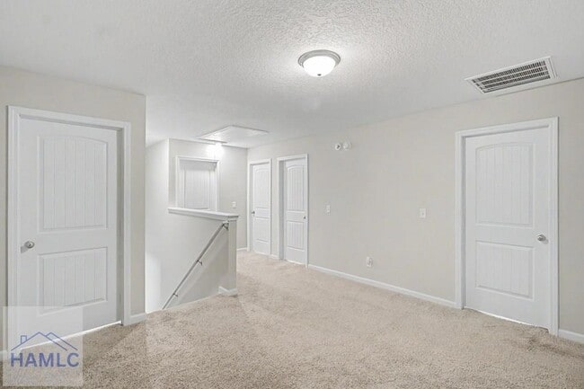 Building Photo - 14 Herty Ln